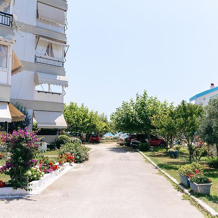 Aqua Heaven Apartamento Nea Iraklitsa Exterior foto