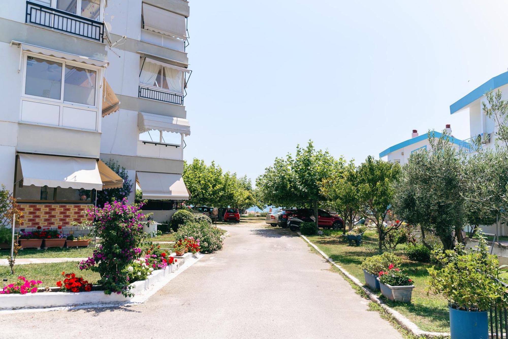 Aqua Heaven Apartamento Nea Iraklitsa Exterior foto